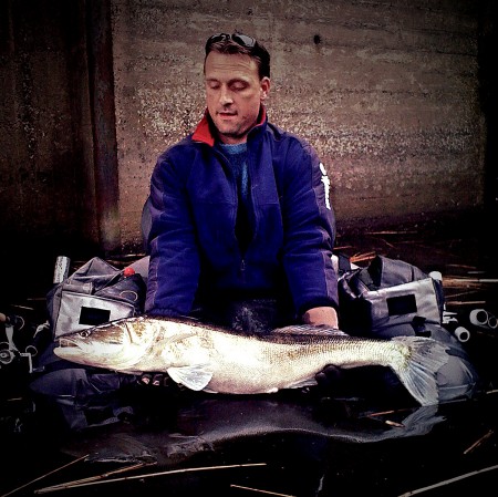 Snoekbaars 98 cm ;-)