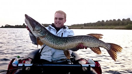 Ruben met een snoek van 117 cm op de dobber met Magic Bait Float